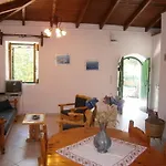Casa de Férias Frias *